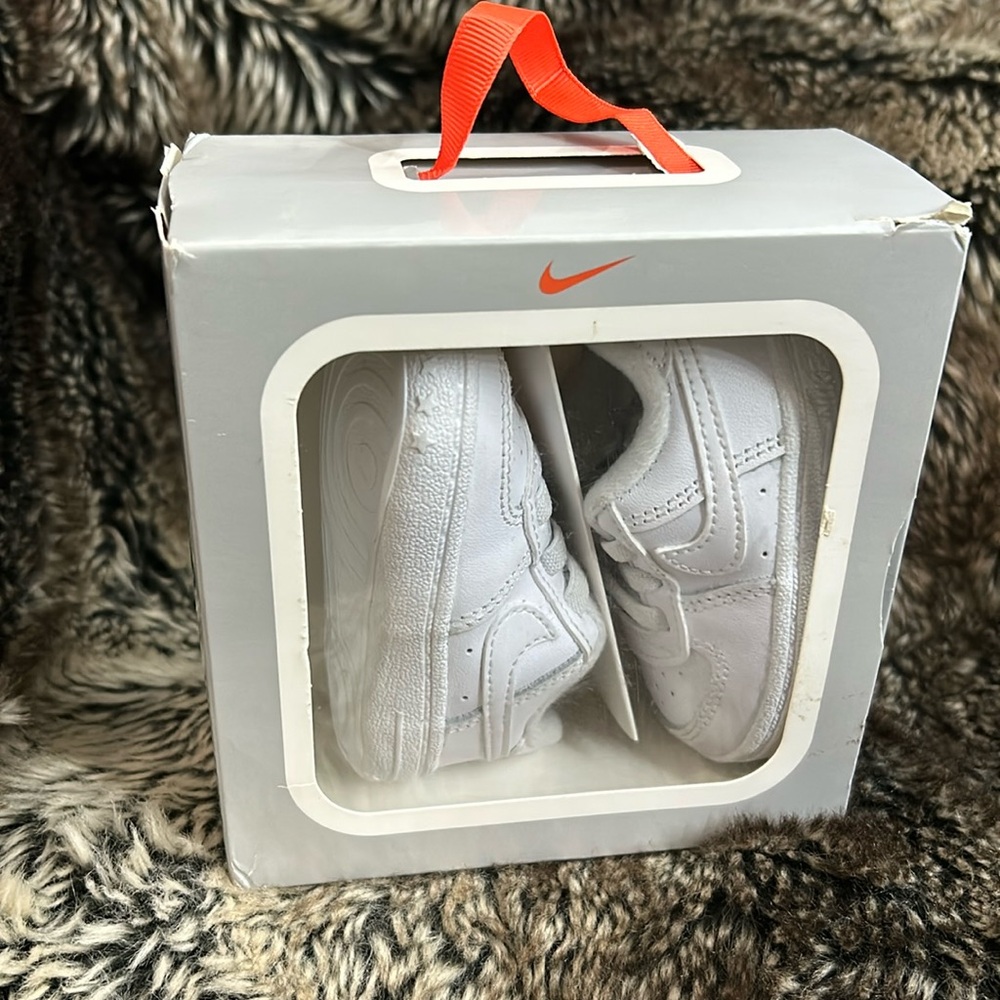 Nike Infant Force 1 Crib Booties- Host Pick